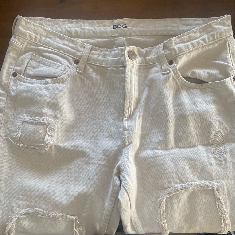 [Urban Outfitters] Slim Boyfriend Jean